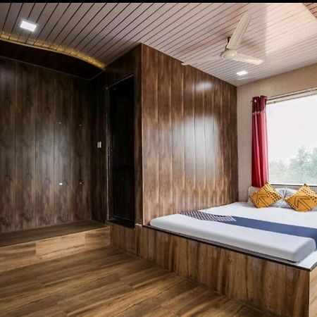 New Natraj Hotel Chikhaldara Екстериор снимка