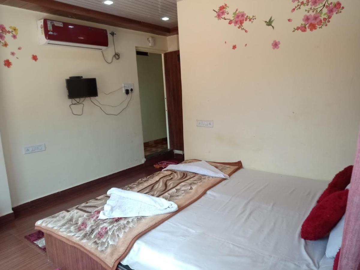 New Natraj Hotel Chikhaldara Екстериор снимка